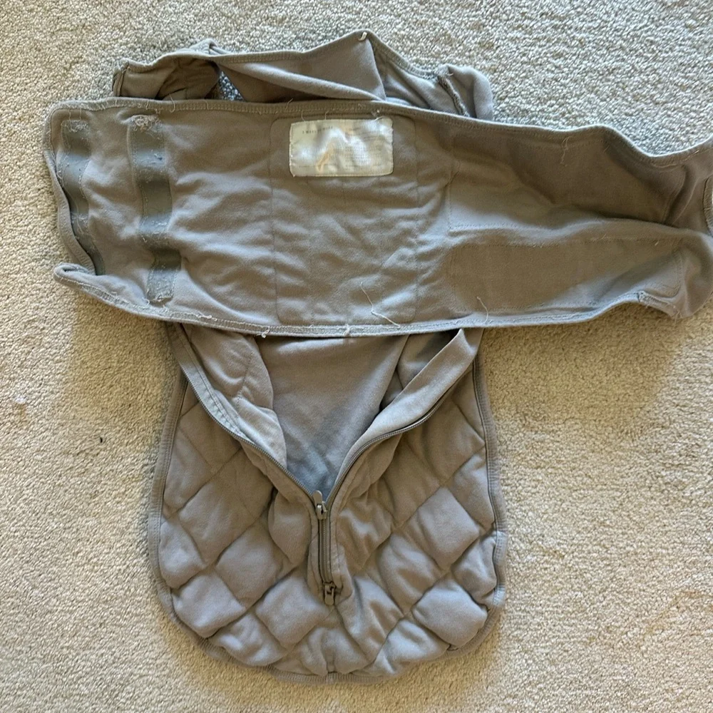 Dreamland Baby weighted sleep sack - Picture 3 of 5